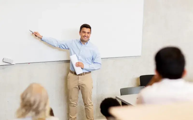 Qué hace un coordinador académico
